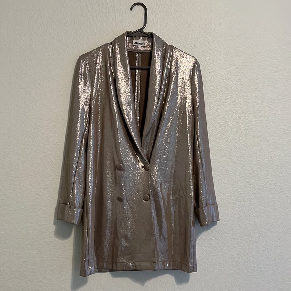 Double breasted blazer